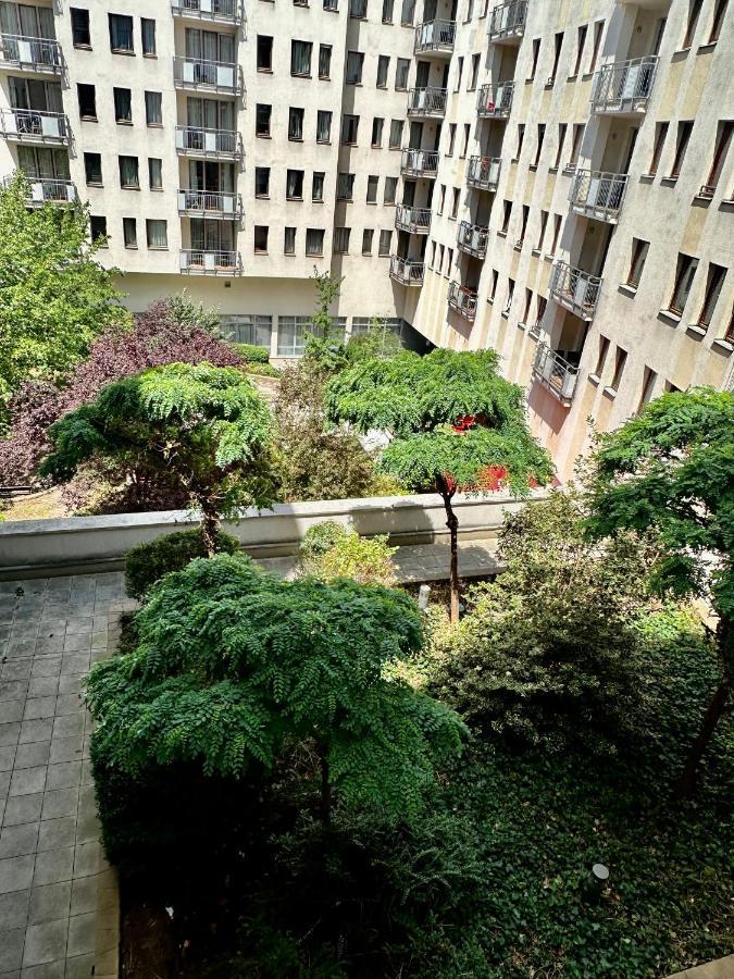 Central Apartment With Balcony Budapest Extérieur photo